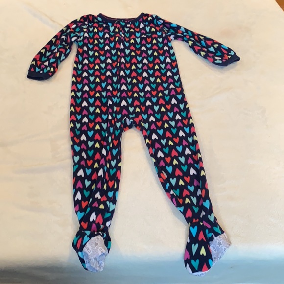 Carter’s heart blanket sleeper/footed pajamas Size 4T - Picture 3 of 10